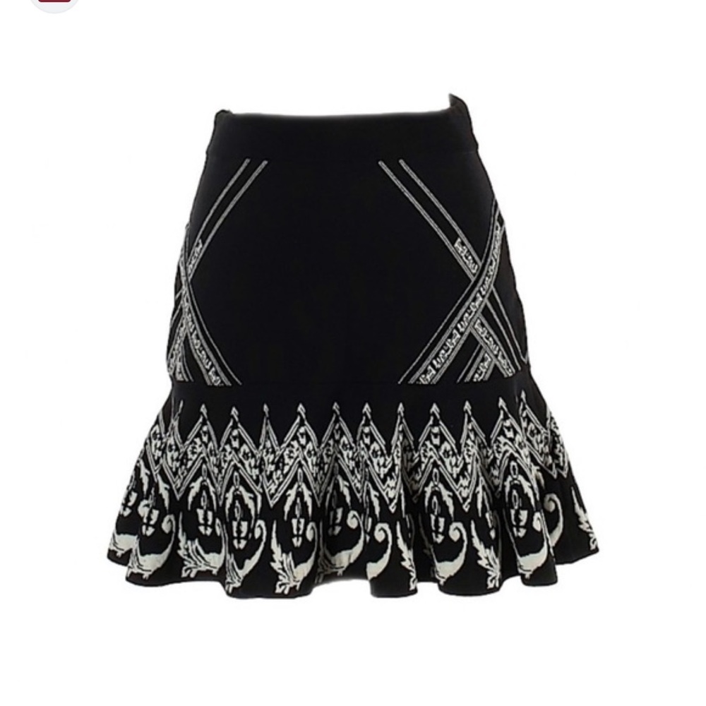 Rebecca Minkoff Black White Geometric Intarsia Knit Flounce Mini Skirt XS (699)